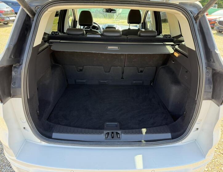 Ford Kuga 24