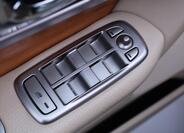 Jaguar XF 16