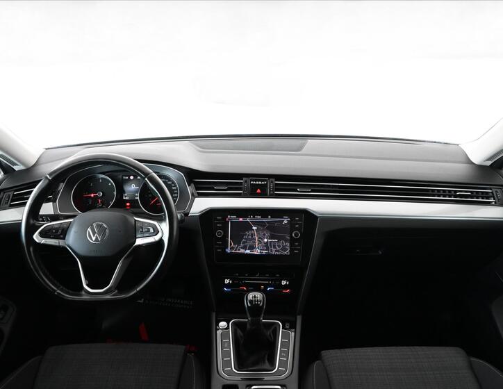 Volkswagen Passat 11