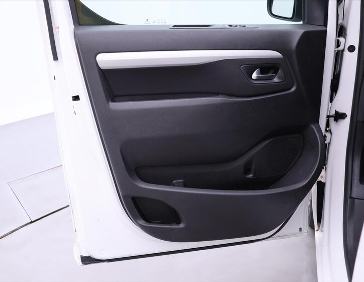 Citroën SpaceTourer 11
