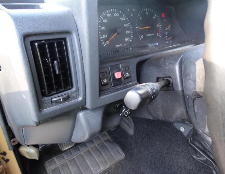 Nissan Patrol 14