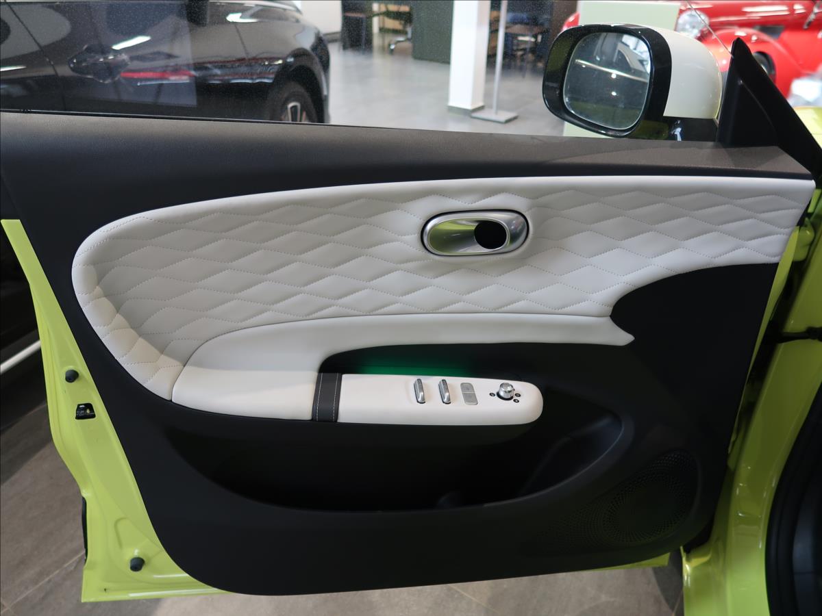 Dongfeng Box