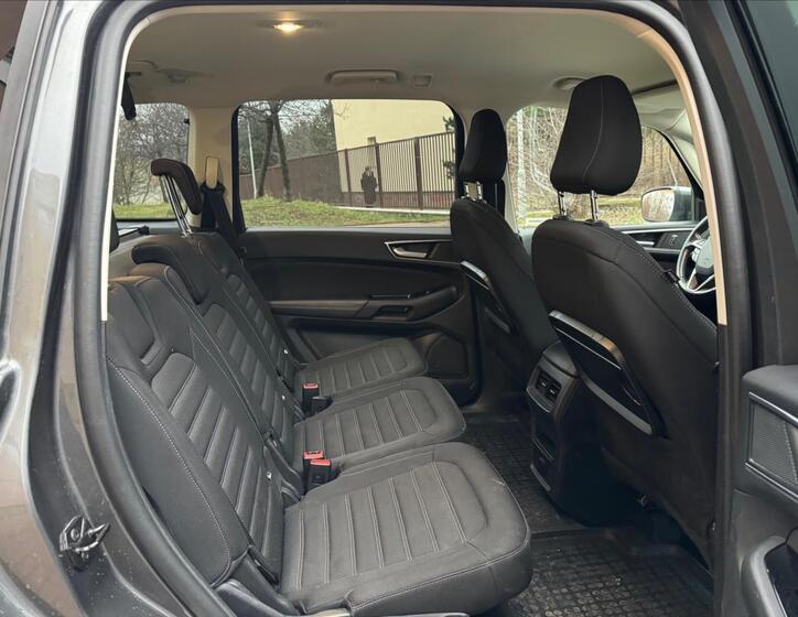 Ford Galaxy 7