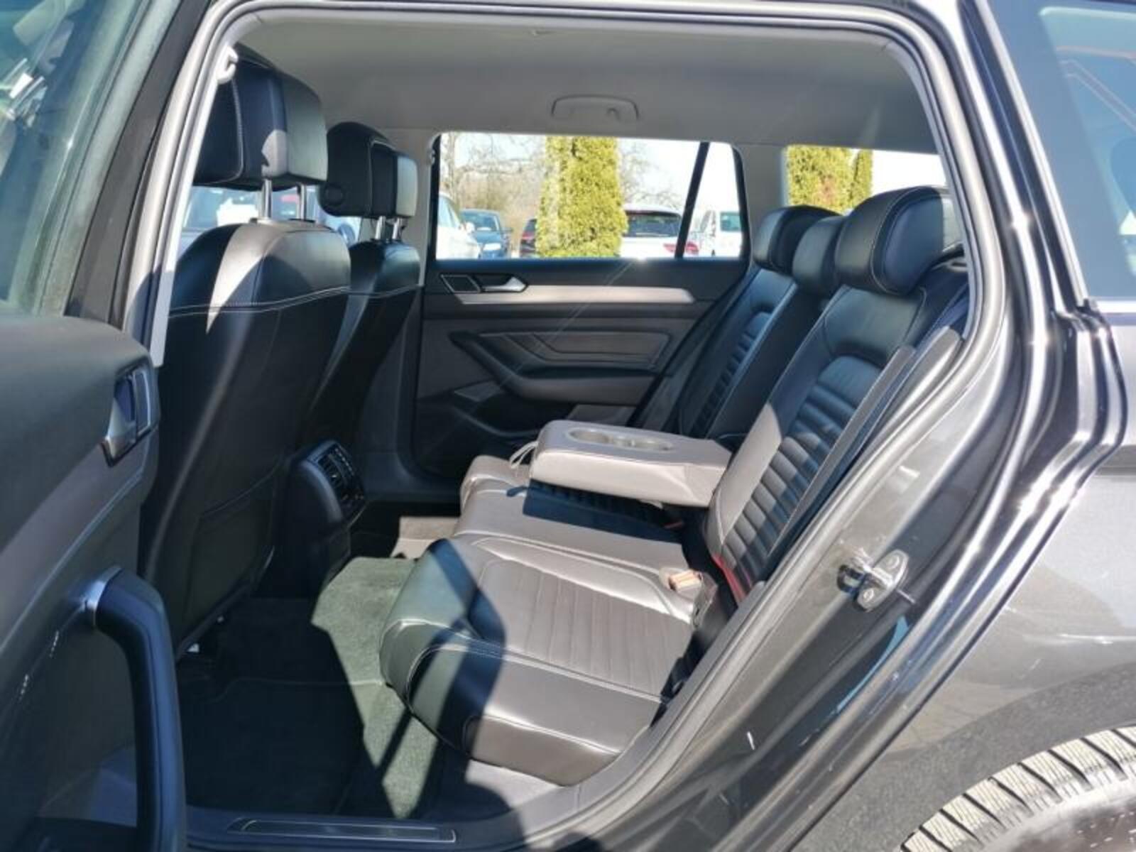 Volkswagen Passat 12