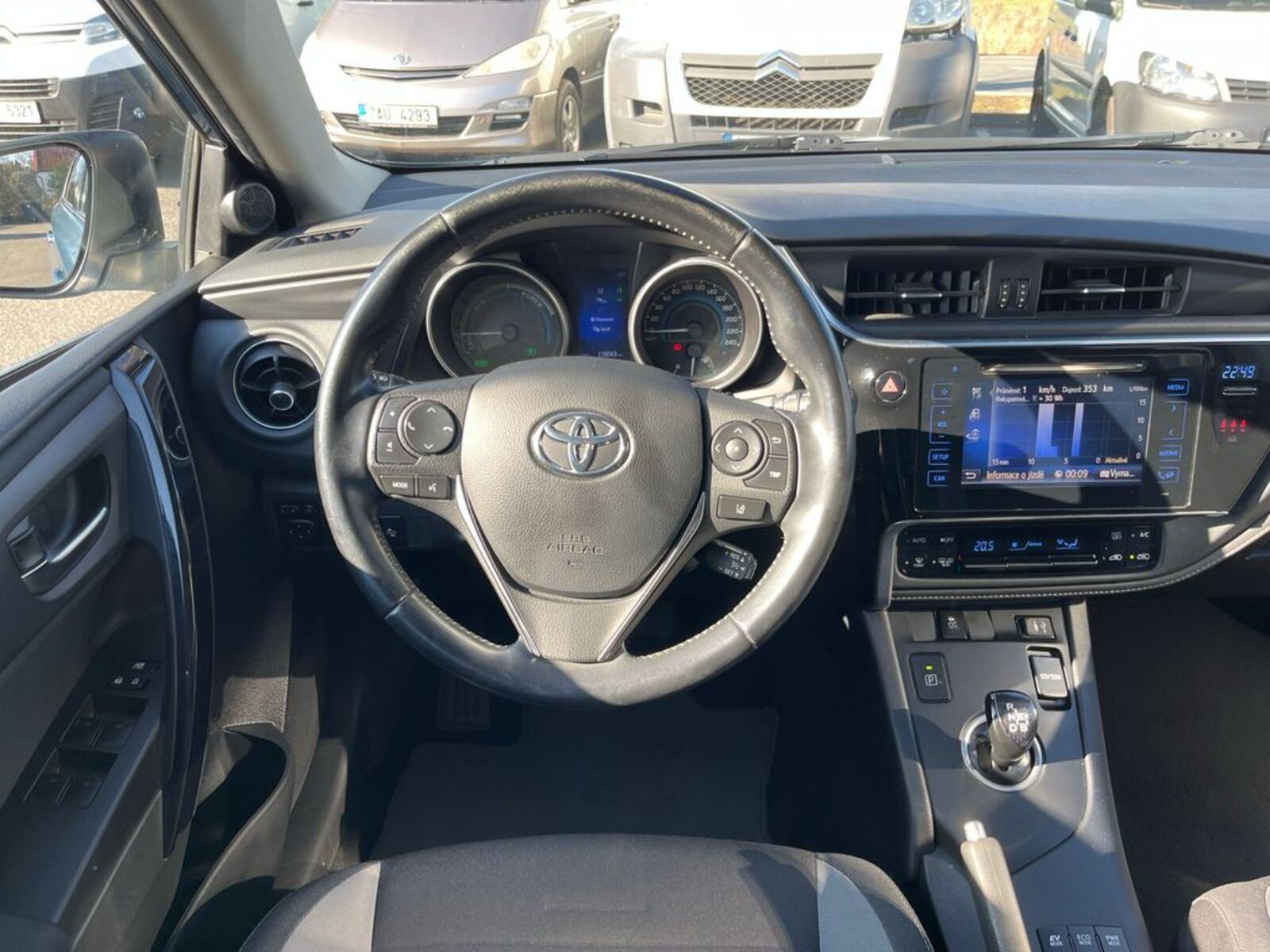 Toyota Auris 12