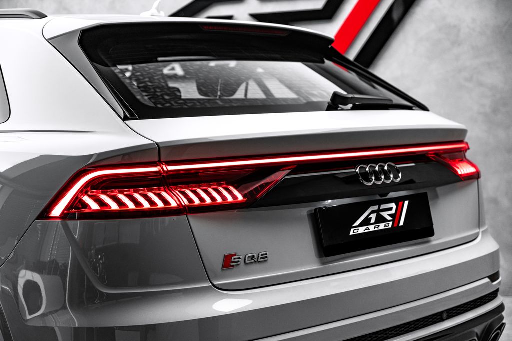 Audi SQ8