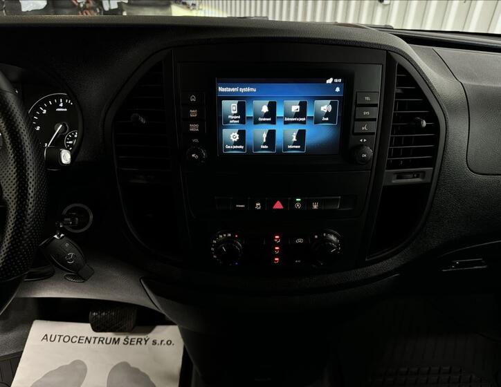 Mercedes-Benz Vito 23