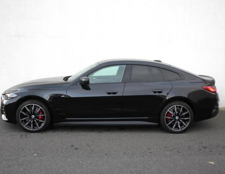 BMW i4 3