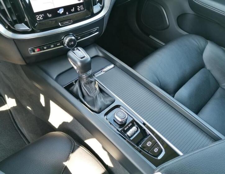 Volvo V60 12