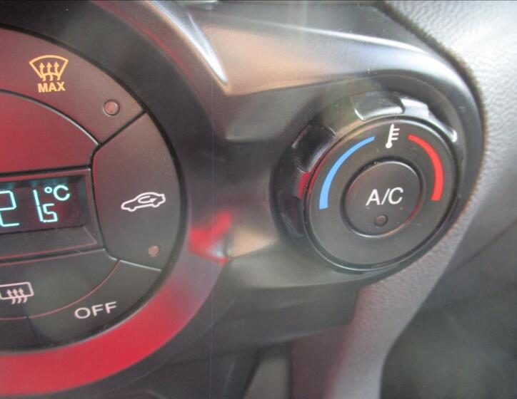 Ford EcoSport 23