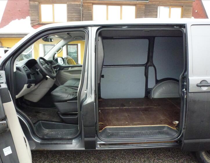 Volkswagen Transporter 17