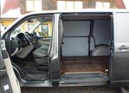 Volkswagen Transporter 17