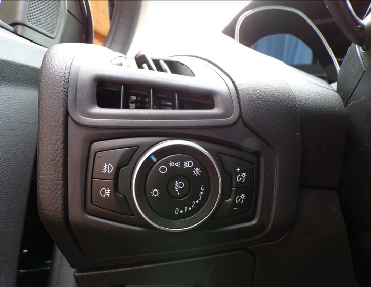 Ford Focus 14