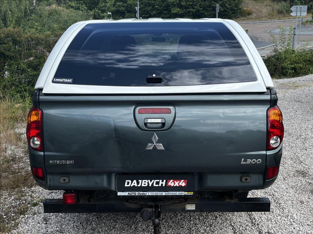 Mitsubishi L200