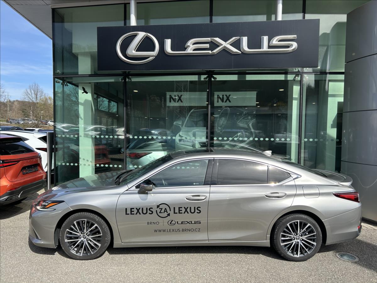 Lexus ES 300h