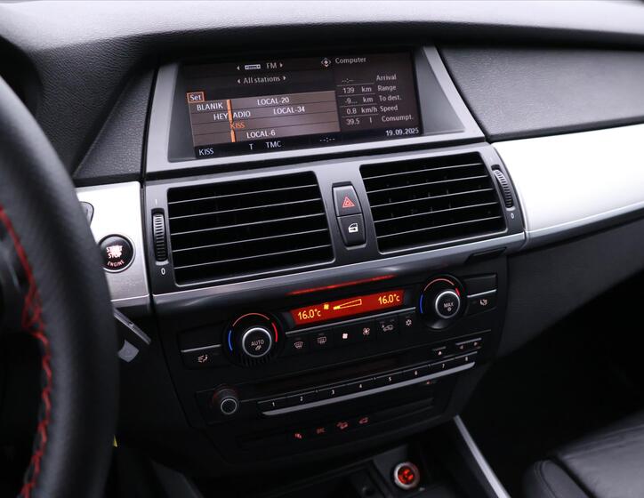 BMW X5 24