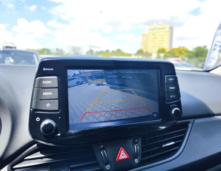 Hyundai i30 16