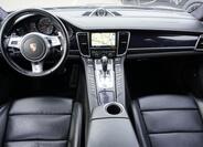 Porsche Panamera 40