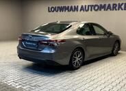 Toyota Camry 2
