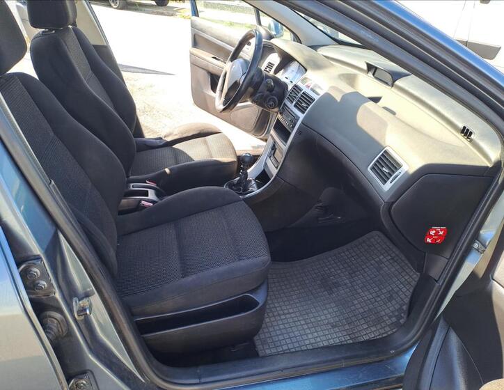 Peugeot 307 8