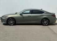 Lexus ES 300h 7
