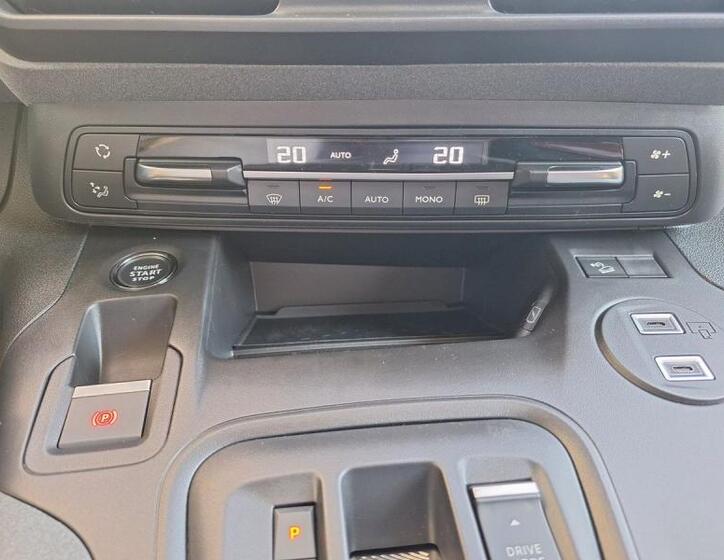 Peugeot Rifter 21