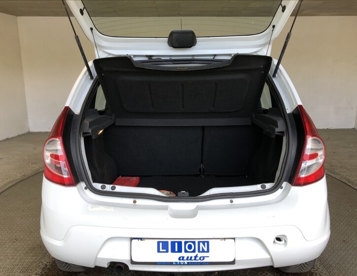 Dacia Sandero 13