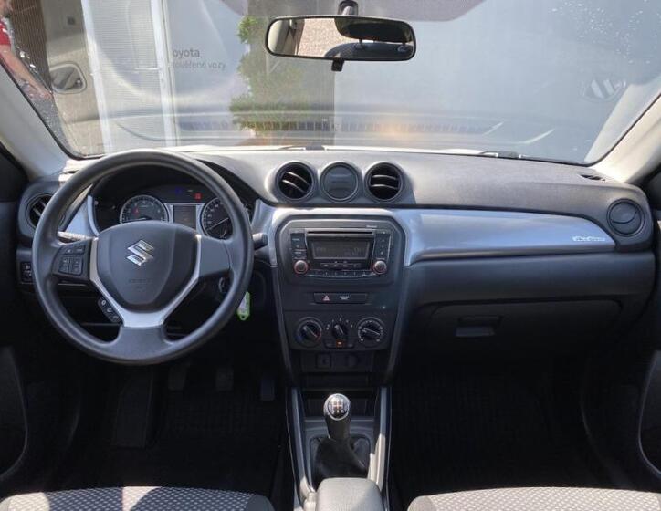 Suzuki Vitara 11