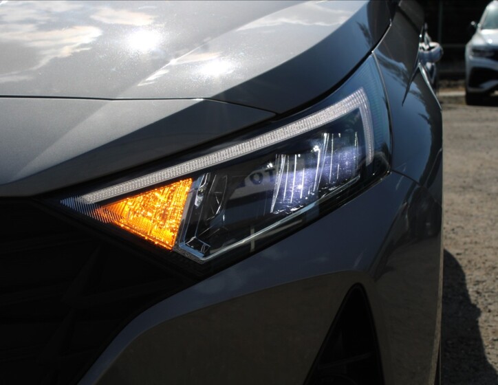 Hyundai i20 32