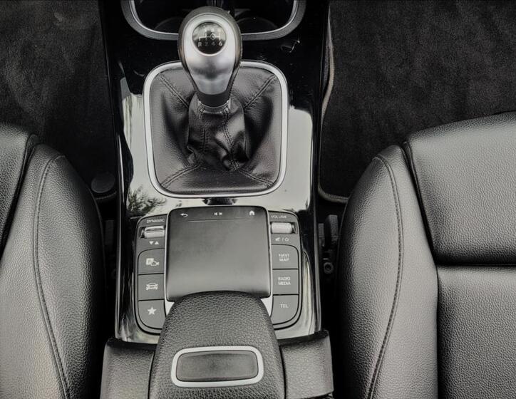 Mercedes-Benz CLA 37