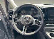 Mercedes-Benz Vito 12