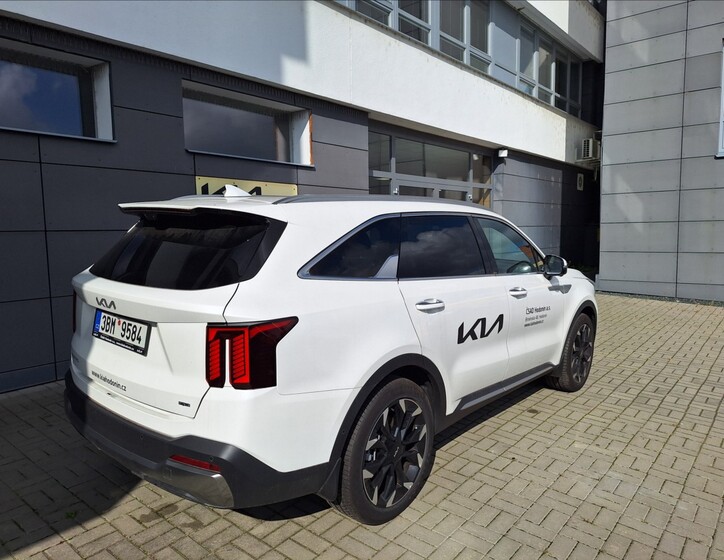 KIA Sorento 7