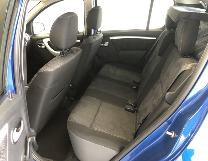 Dacia Sandero 10