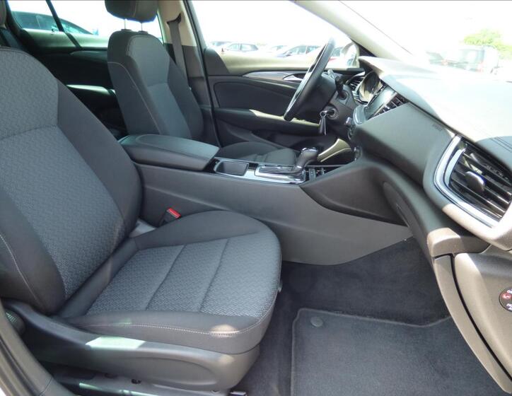 Opel Insignia 59