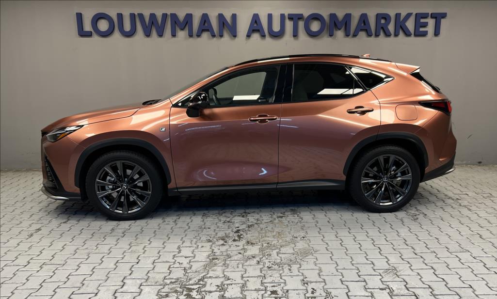 Lexus NX 450h plus