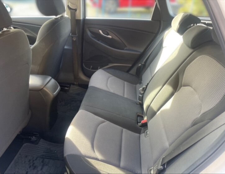 Hyundai i30 8