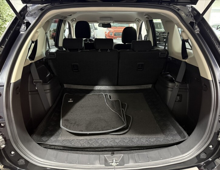 Mitsubishi Outlander 25