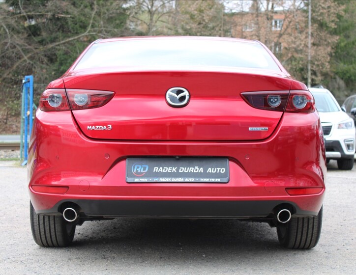 Mazda 3 6
