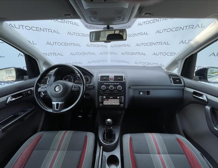 Volkswagen Touran 19