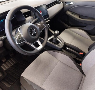 Mitsubishi Colt 5