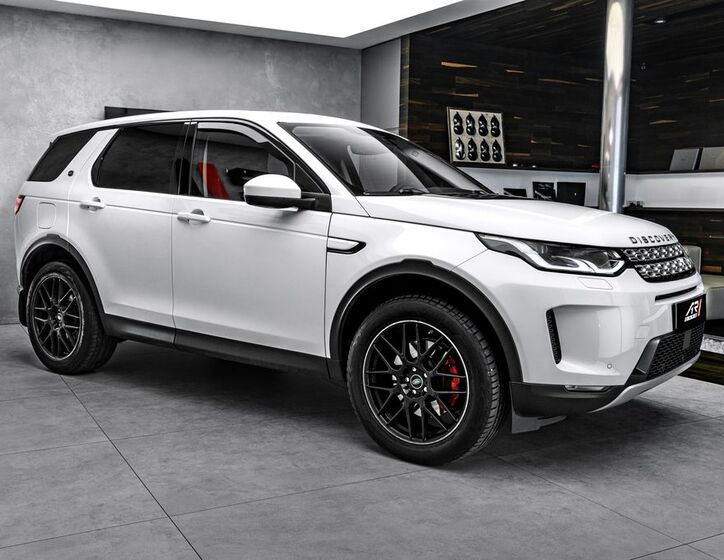 Land Rover Discovery 4
