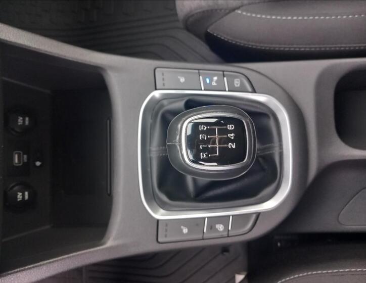 Hyundai i30 13