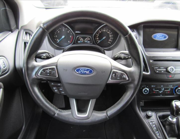 Ford Focus 12