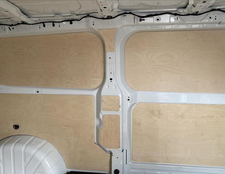 Volkswagen Transporter 12