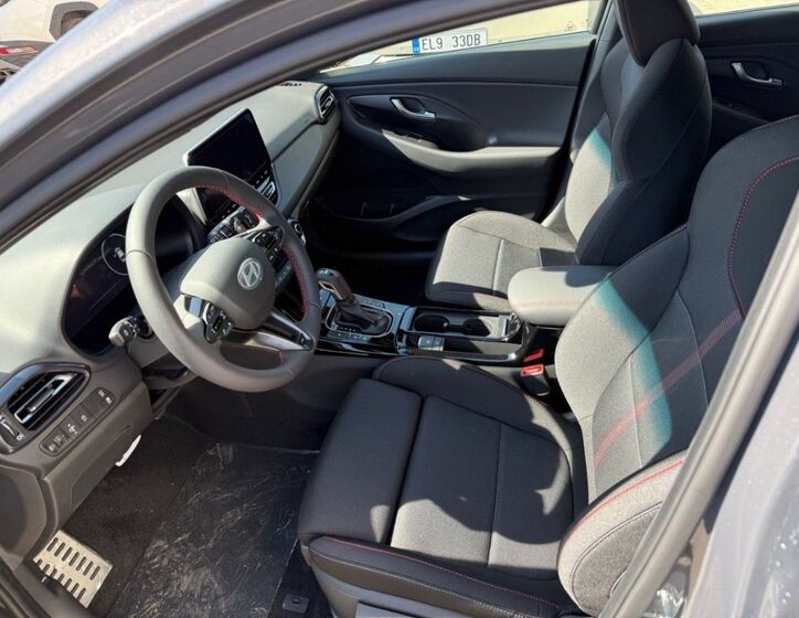 Hyundai i30 8