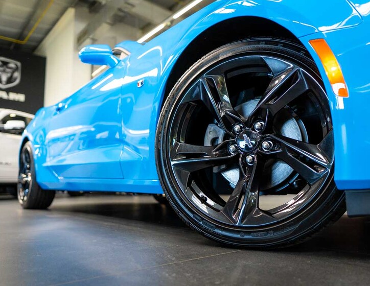 Chevrolet Camaro 28