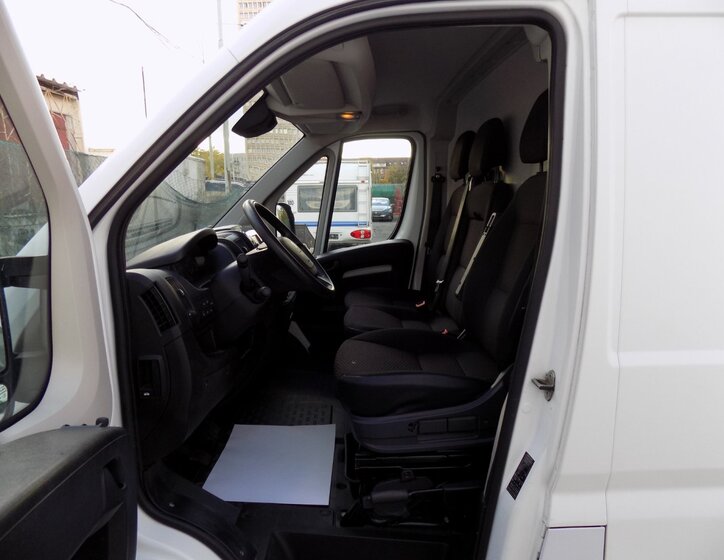 Peugeot Boxer 11