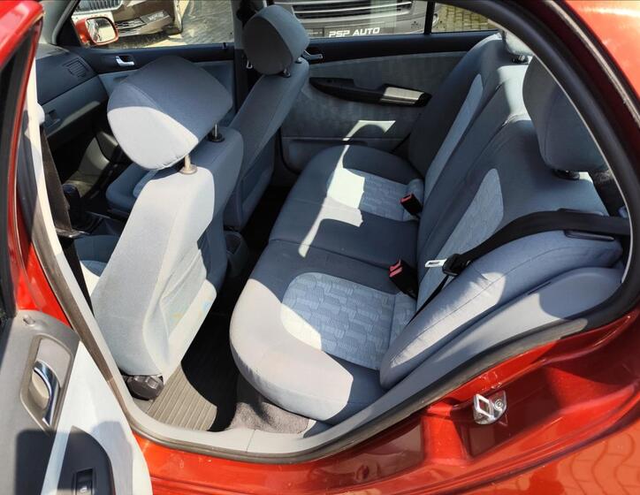 Škoda Fabia 27