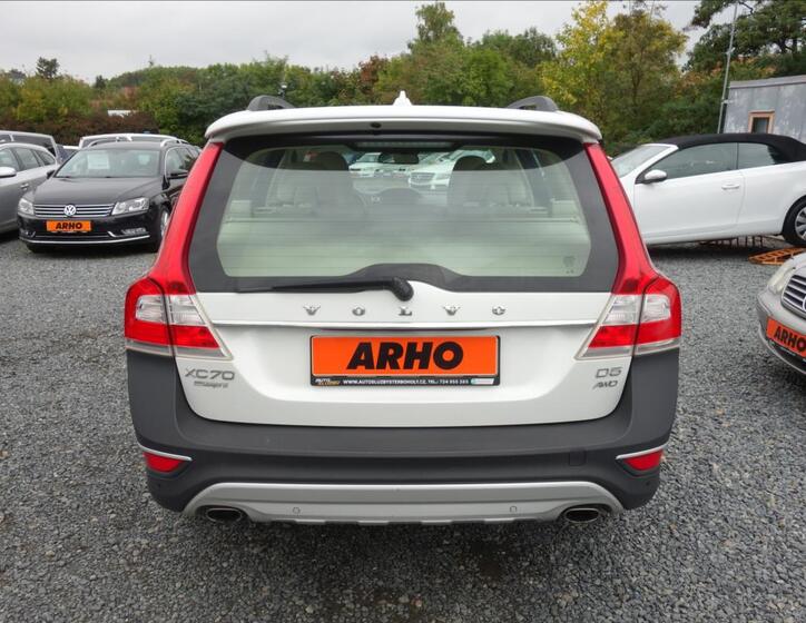Volvo XC70 4