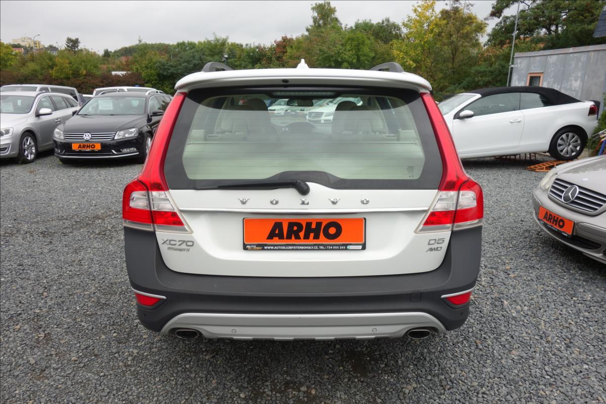 Volvo XC70